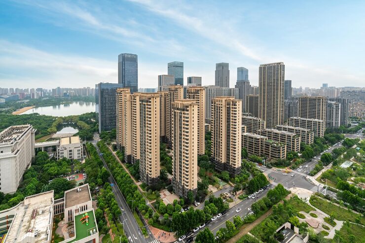Artist impression of a NeoLiv township with roads and green spaces
